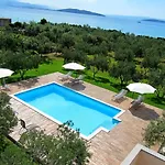 아파트 Family Friendly With A Swimming Pool Kastel Stafilic, - 12627 Kaštela