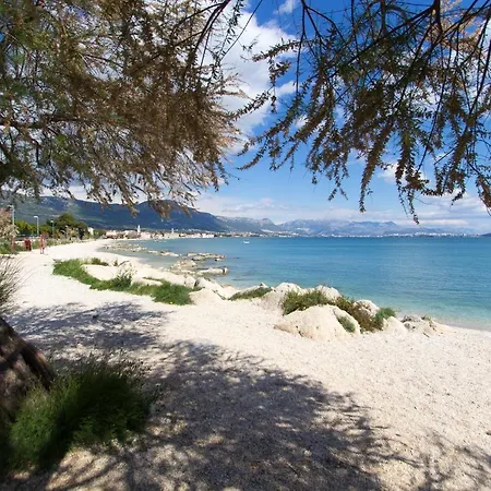 Family Friendly With A Swimming Pool Kastel Stafilic, - 12627 아파트