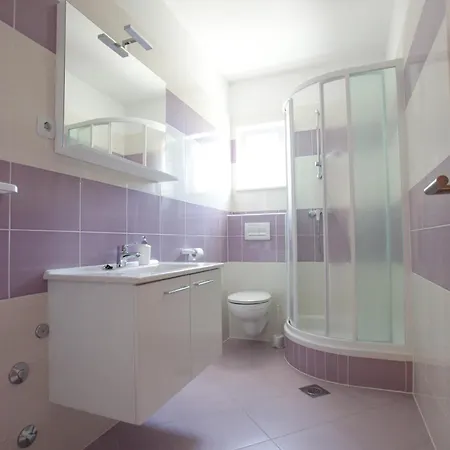 Family Friendly With A Swimming Pool Kastel Stafilic, - 12627 Kaštela